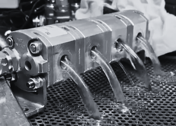 hydraulic geared flow divider